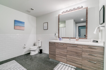 B904 ❤️️Modern 2BR Loft in Downtown Dallas|Pool+Views+Desk+Valet